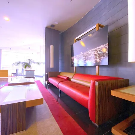 Tropicalidays Luxury Oceanview 公寓 *