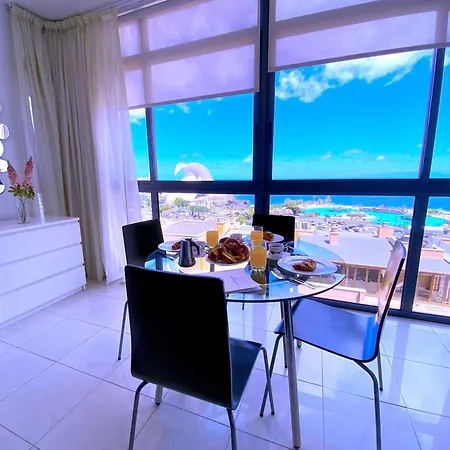 Tropicalidays Luxury Oceanview 圣克鲁斯-德特内里费