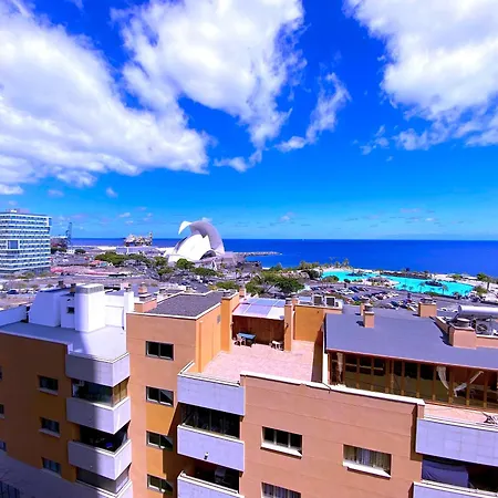 Tropicalidays Luxury Oceanview 公寓