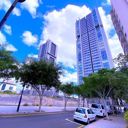 Tropicalidays Luxury Oceanview 公寓